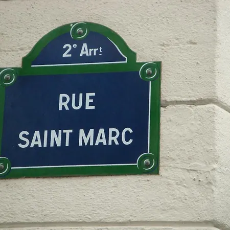 Vivienne Paris